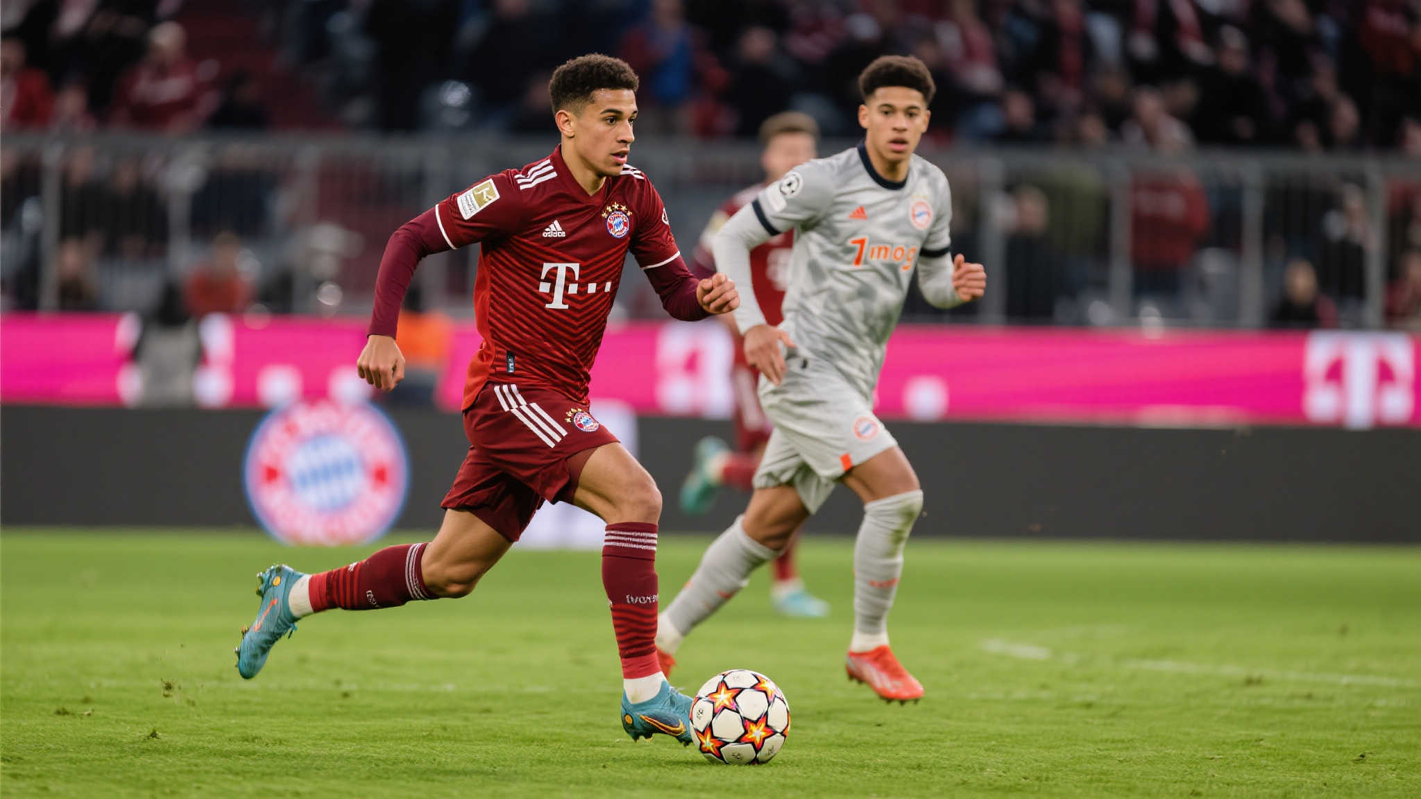 拜仁放弃引进三笘薫,转而联系马丁内利团队 近年来,随着球队的发展和竞争力提升,拜仁逐步意识到